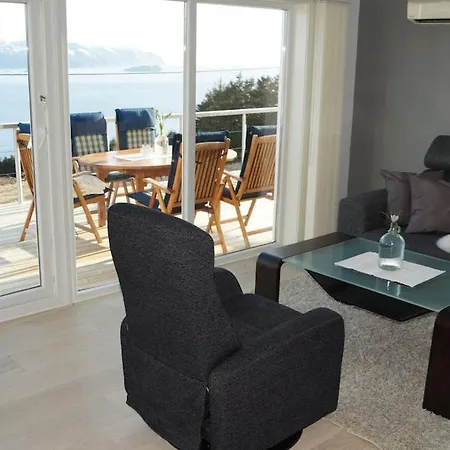 Feriehus Kvalheim Nordfjord Myre