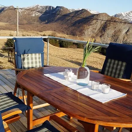 Feriehus Kvalheim Nordfjord *